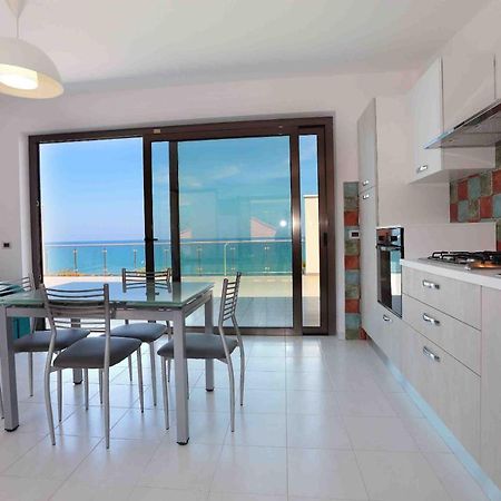 Il Gabbiano - Case Vacanze Capo dʼOrlando Exteriör bild