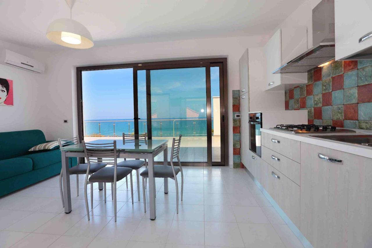 Il Gabbiano - Case Vacanze Capo dʼOrlando Exteriör bild